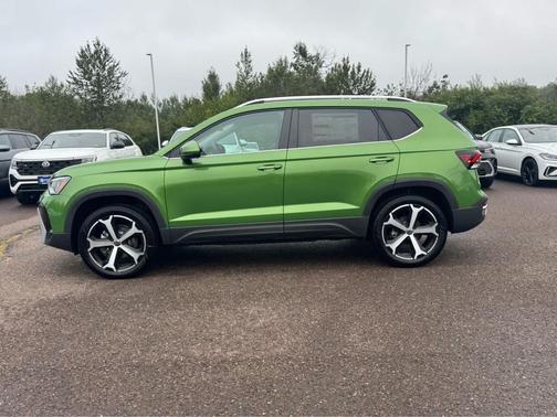 2025 Volkswagen Taos 1.5T SEL