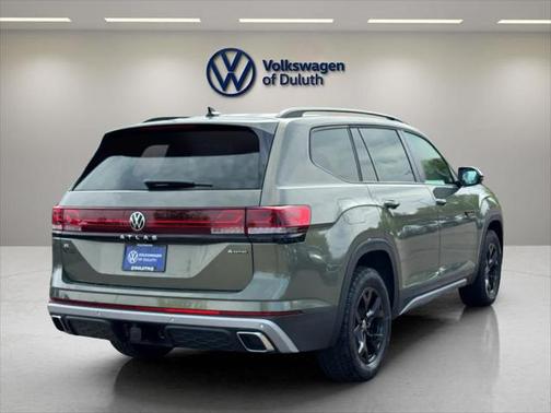 2025 Volkswagen Atlas 2.0T Peak Edition