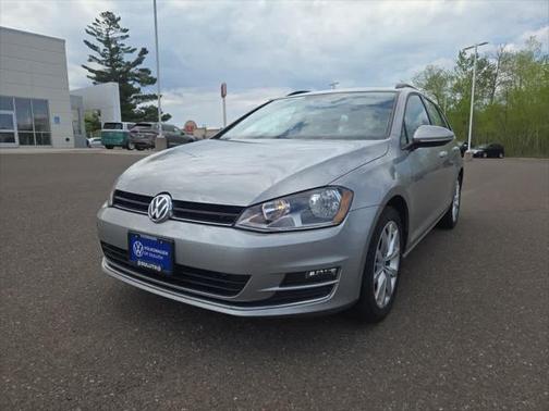 2015 Volkswagen Golf SportWagen TSI SE 4-Door