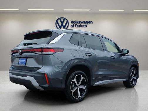 2025 Volkswagen Tiguan 2.0T SE 4MOTION