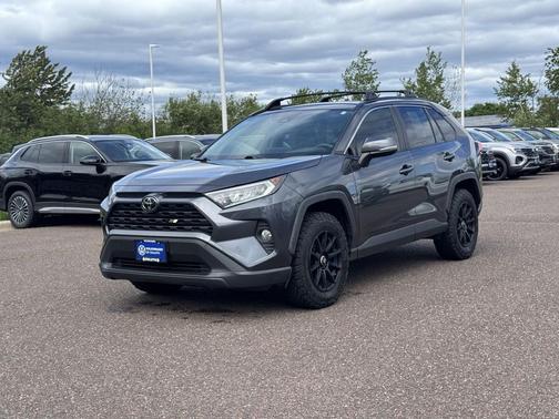 Magnetic Gray Metallic 2019 Toyota RAV4 XLE Premium
