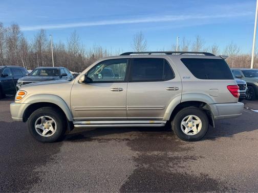 2003 Toyota Sequoia SR5
