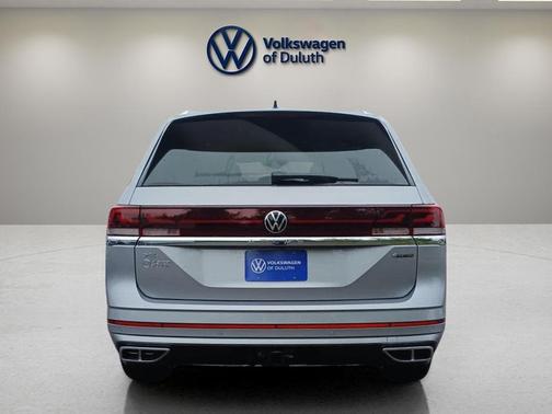 Silver Mist Metallic 2026 Volkswagen Atlas 2.0T SEL Premium R-Line 4MOTION