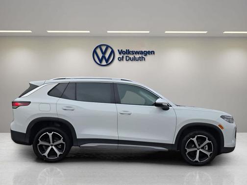 2025 Volkswagen Tiguan 2.0T SE 4MOTION