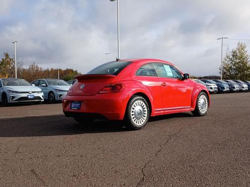 2016 Volkswagen Beetle 1.8T SE