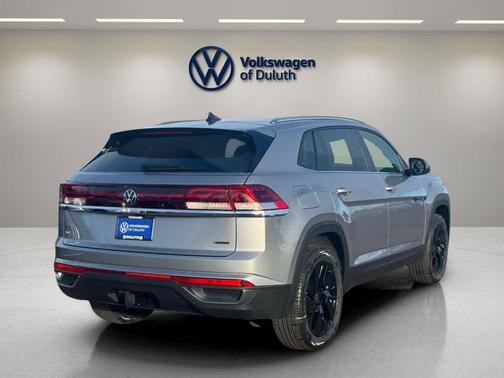 2025 Volkswagen Atlas Cross Sport 2.0T SE w/Technology 4MOTION