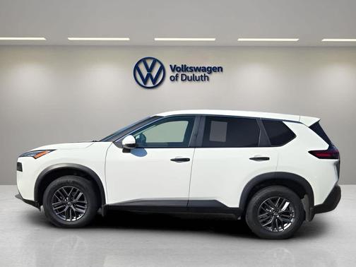 2022 Nissan Rogue S
