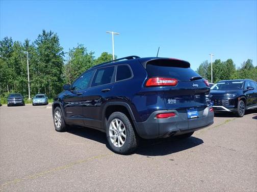 2016 Jeep Cherokee Sport