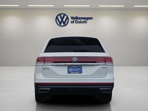 2026 Volkswagen Atlas 2.0T SE w/Technology 4MOTION
