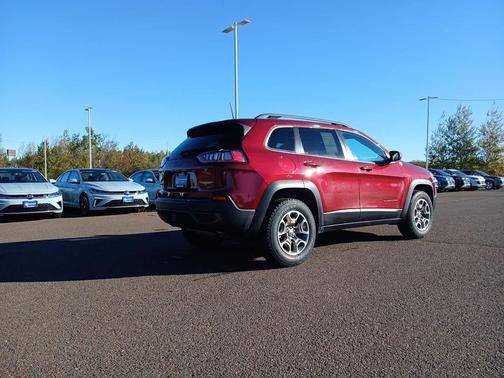 2020 Jeep Cherokee Trailhawk