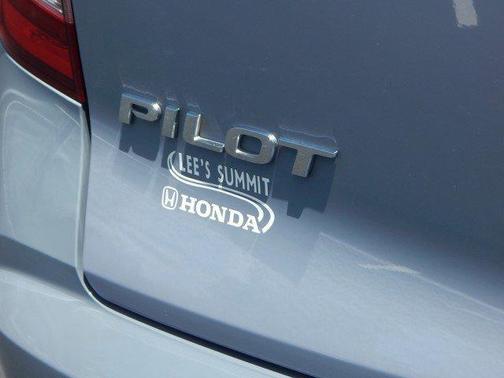 2022 Honda Pilot Touring 7-Passenger