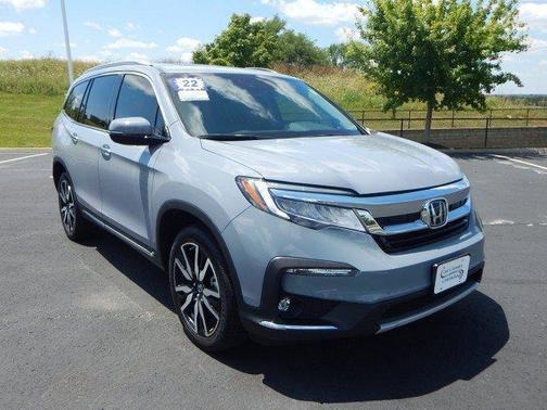 2022 Honda Pilot Touring 7-Passenger