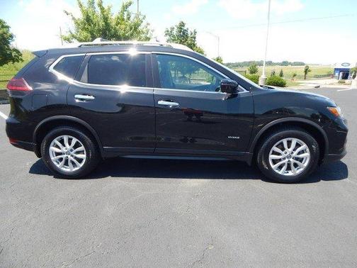 2019 Nissan Rogue Hybrid SV