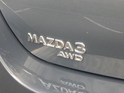 2024 Mazda Mazda3 Carbon Edition