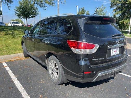 2013 Nissan Pathfinder SV