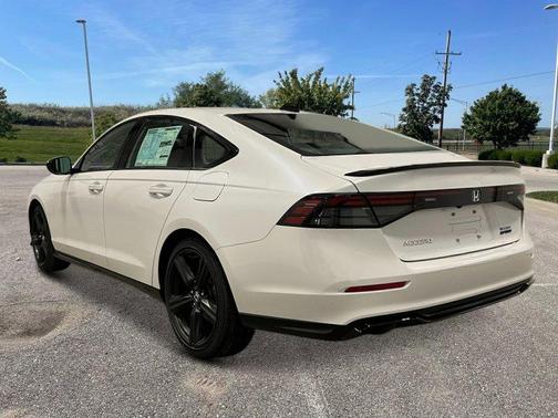 2025 Honda Accord Hybrid Sport-L