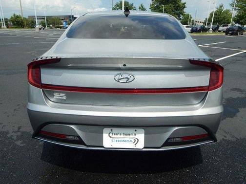 2021 Hyundai SONATA SE