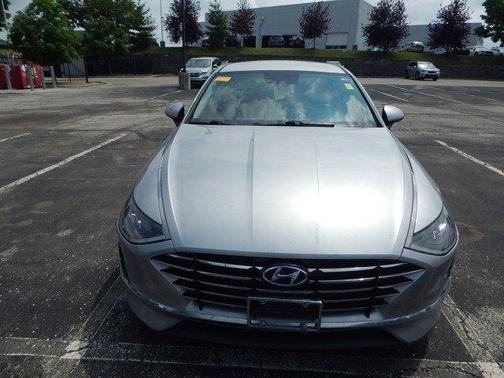 2021 Hyundai SONATA SE