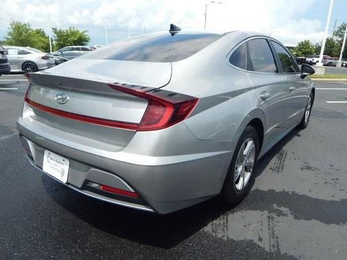 2021 Hyundai SONATA SE