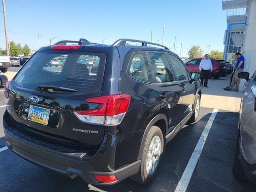 2021 Subaru Forester Base (CVT)