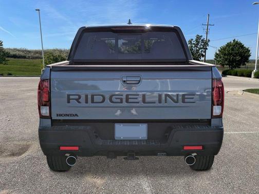 2025 Honda Ridgeline Black Edition