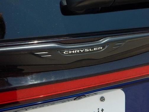 2021 Chrysler Pacifica Touring