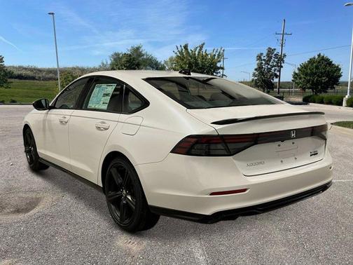 2025 Honda Accord Hybrid Sport-L