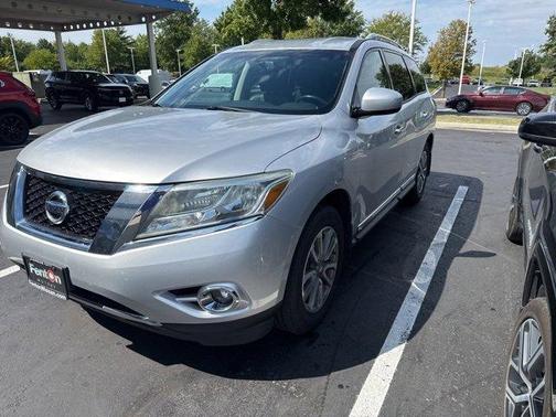 2014 Nissan Pathfinder SL