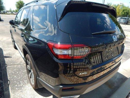 2025 Honda Pilot Elite