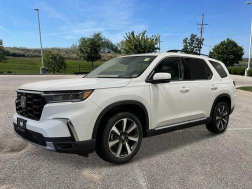 2025 Honda Pilot Elite