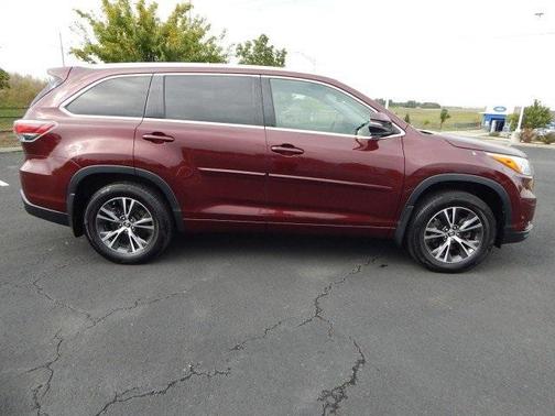 2016 Toyota Highlander XLE