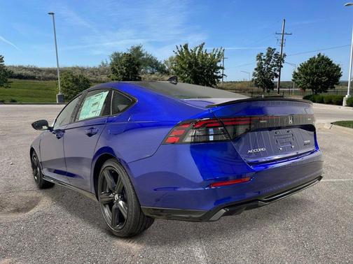 2025 Honda Accord Hybrid Sport-L