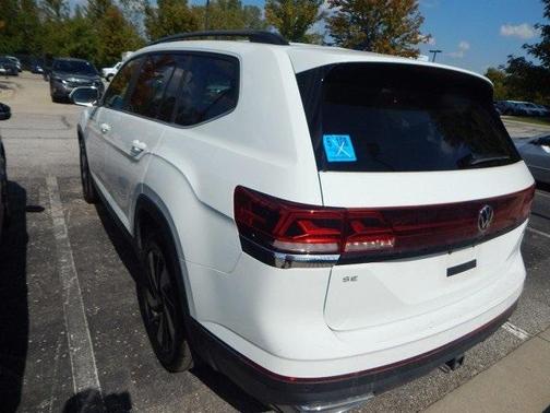 2024 Volkswagen Atlas 2.0T SE