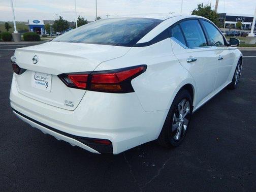 2022 Nissan Altima 2.5 S