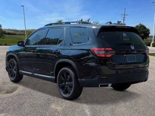 2025 Honda Pilot Black Edition
