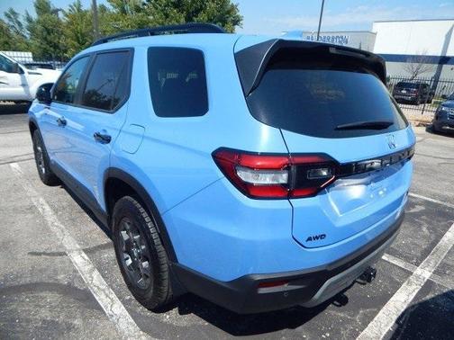 2025 Honda Pilot TrailSport