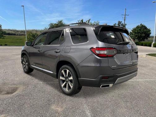2025 Honda Pilot Elite