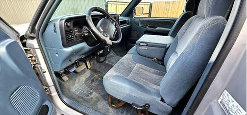 1997 Dodge Ram 2500 ST Club Cab
