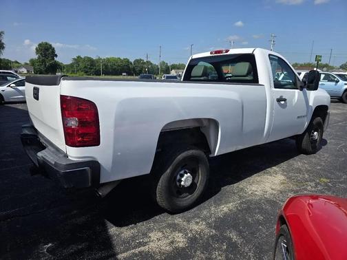 WHITE 2008 Chevrolet Silverado 2500 LT H/D