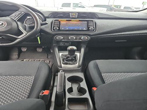 2024 Nissan Versa 1.6 S