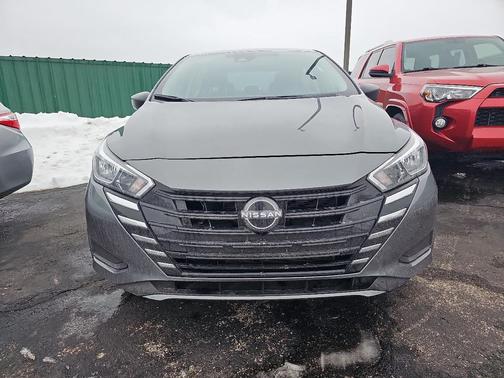2024 Nissan Versa 1.6 S