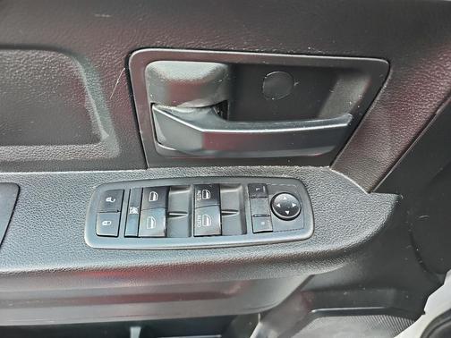2020 RAM 2500 Tradesman Crew Cab 4X4 8' Box