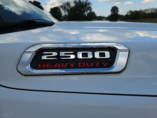 2020 RAM 2500 Tradesman Crew Cab 4X4 8' Box
