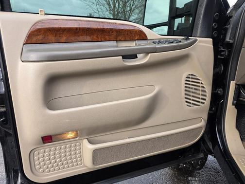 2001 Ford Excursion Limited