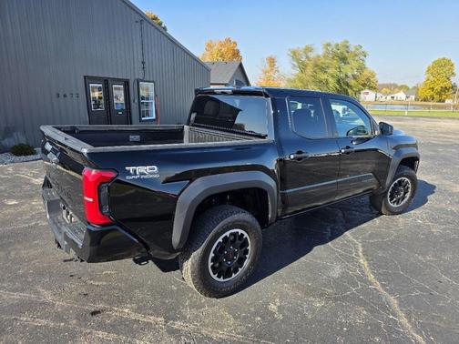 2025 Toyota Tacoma TRD Off Road