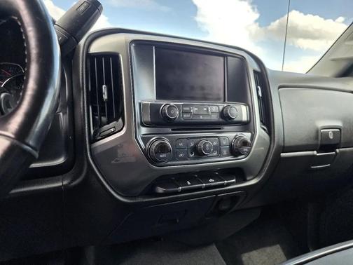 WHITE 2019 Chevrolet Silverado 1500 1LT