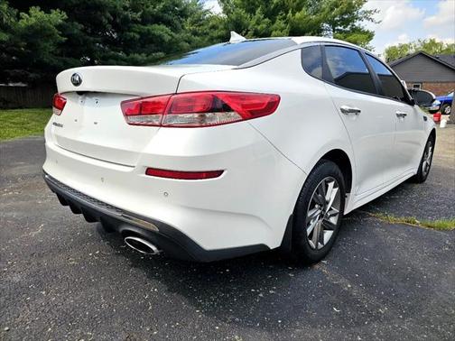 2019 Kia Optima LX