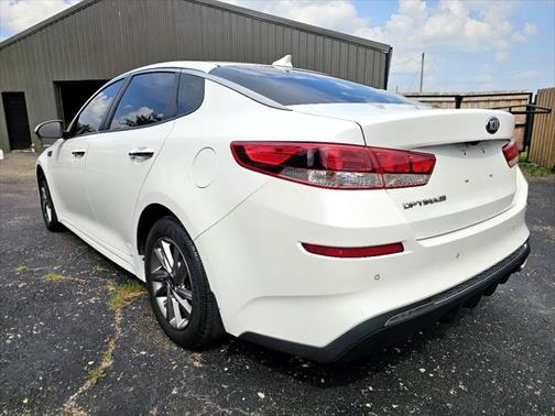 2019 Kia Optima LX