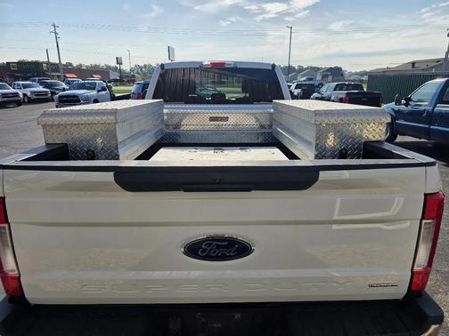 WHITE 2017 Ford F-250 XLT