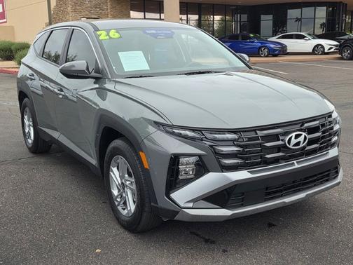 2026 Hyundai TUCSON SE